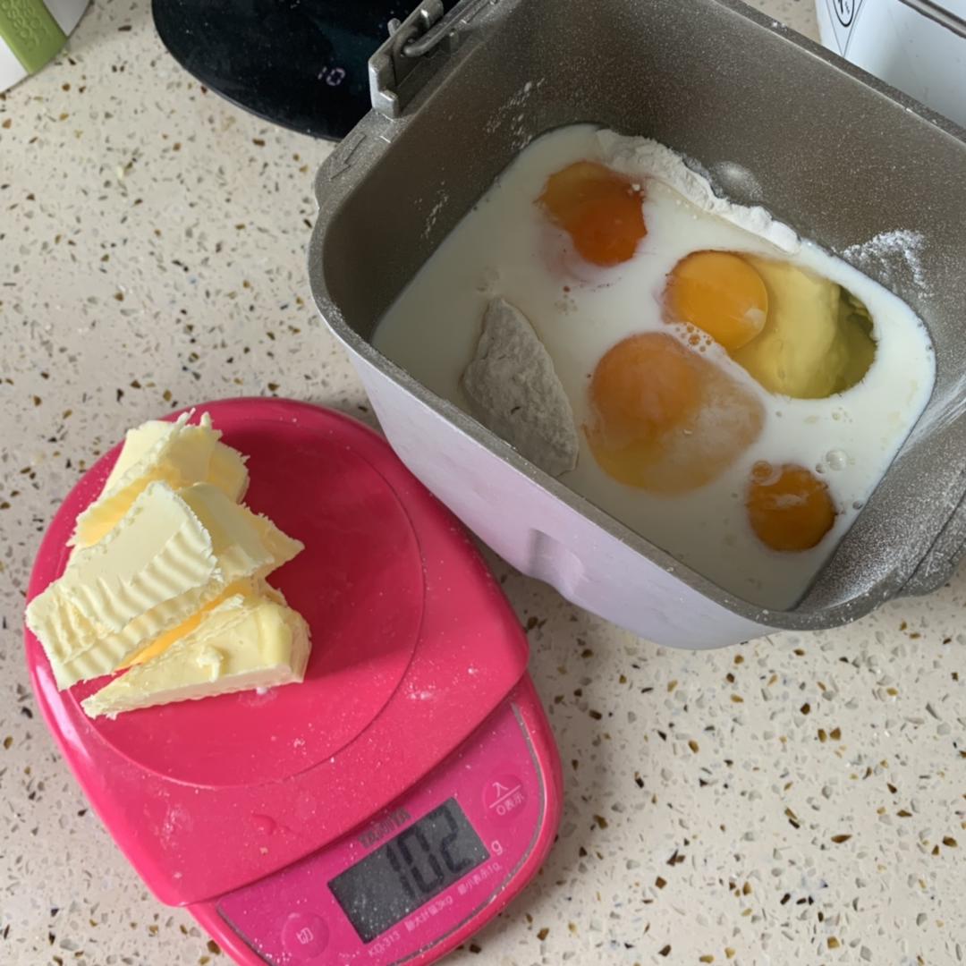 纯奶手撕吐司的做法 步骤1
