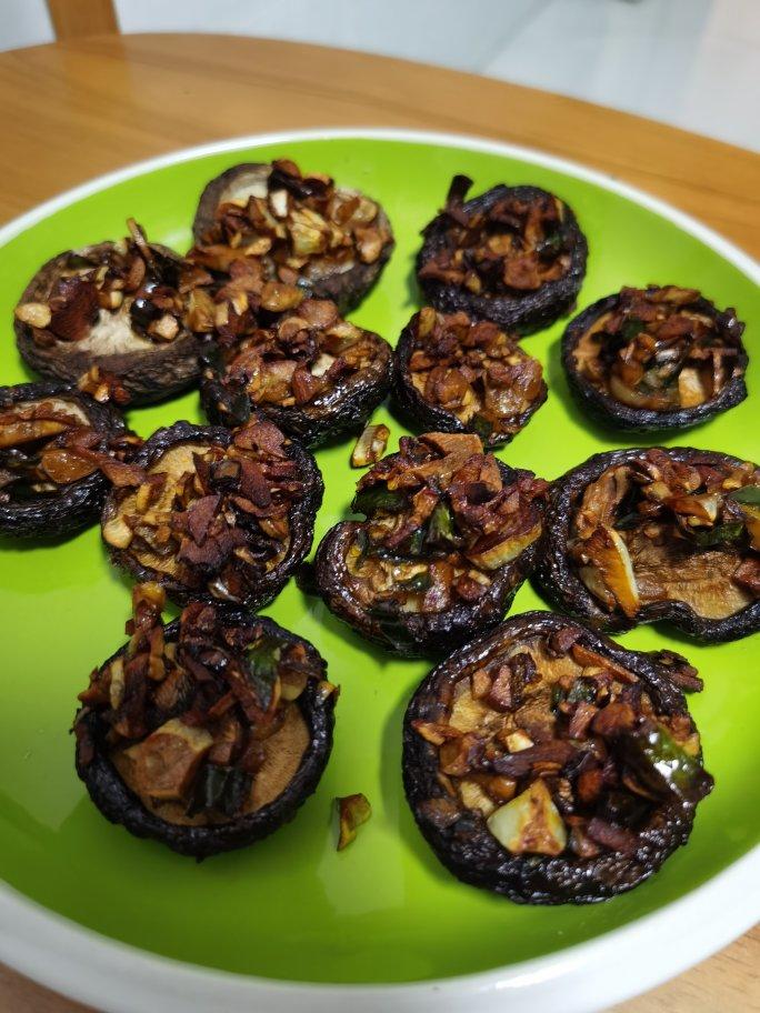 蒜蓉孜然烤香菇