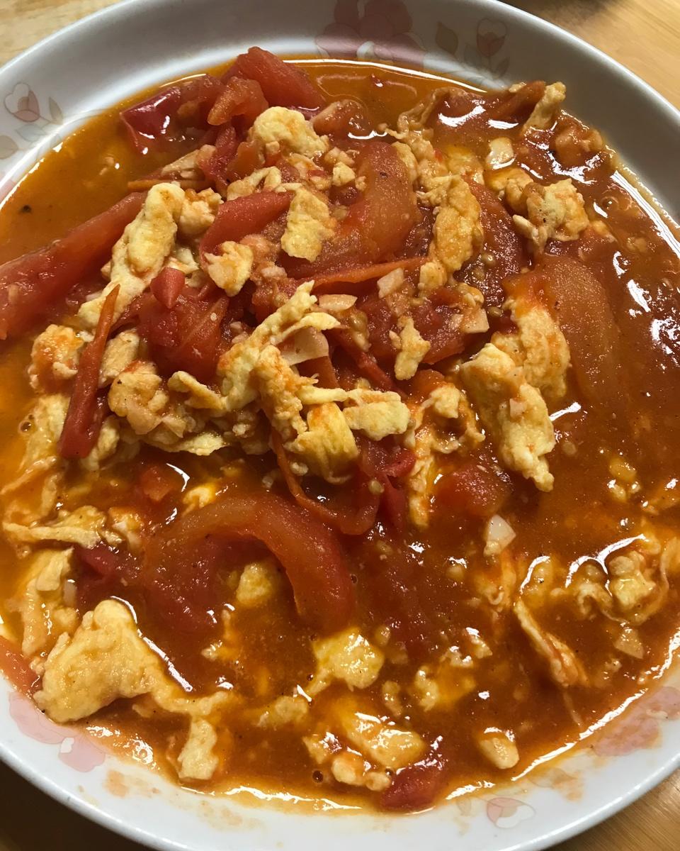 番茄炒鸡蛋（超浓的番茄味）