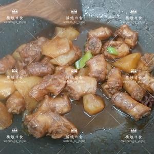 东北菜鸡脖炖土豆的做法 步骤5