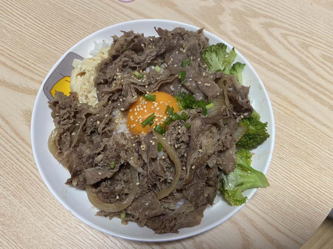 💕100%成功!!!🍱招牌肥牛饭专门店秘方·秒杀日本吉野家食其家！日式多汁牛肉饭 /嫩肥牛盖饭/牛肉饭/肥牛丼（超简单快速完美版）✨