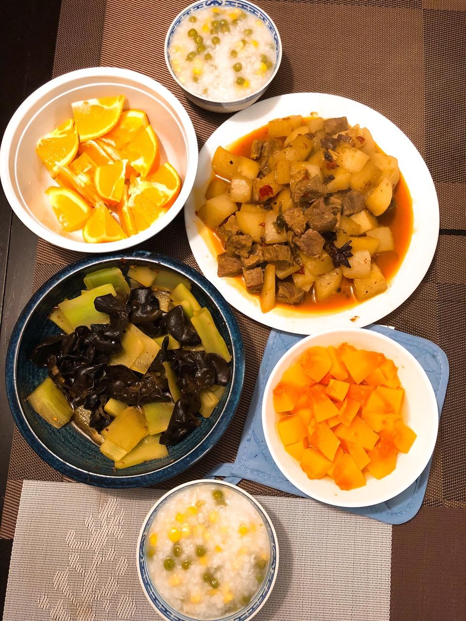 川味萝卜烧牛肉