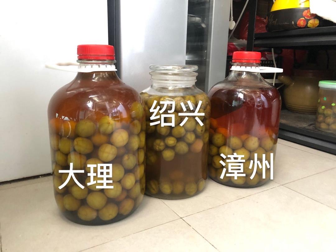 青梅酿酒