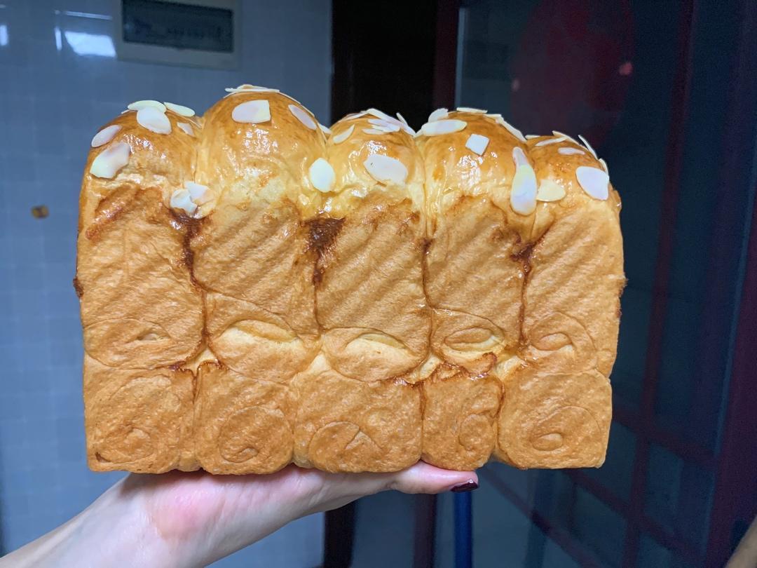 椰蓉手撕吐司