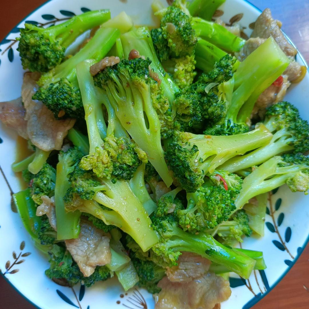 西兰花炒肉