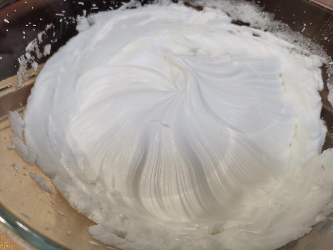 火爆全网的金枕蛋糕