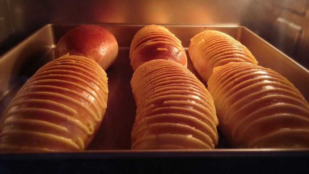 #视频#德普烤箱食谱：毛毛虫面包