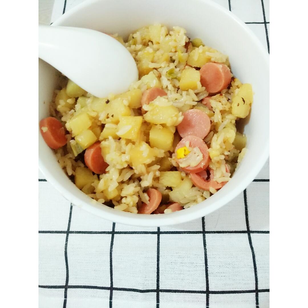 土豆焖饭（电饭锅版）