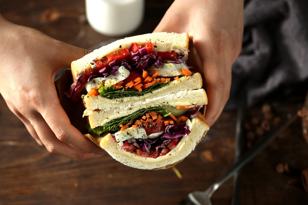 活力早餐│超厚的沼三明治的做法