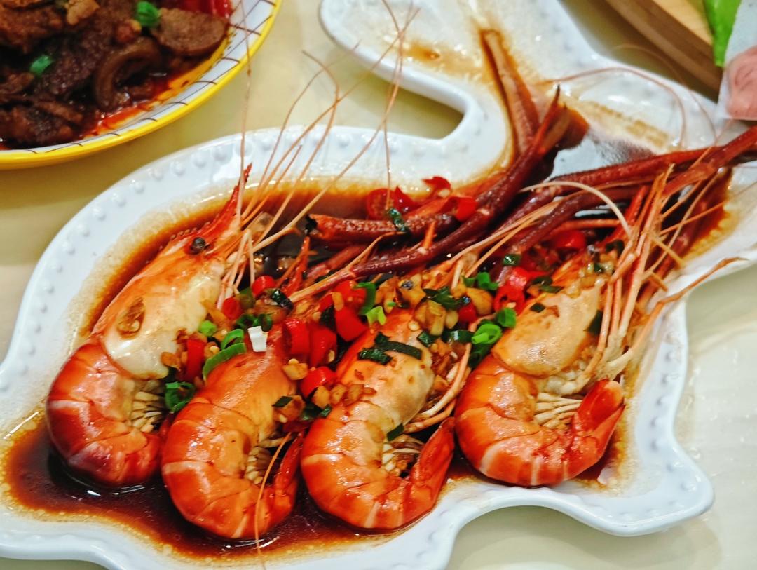 听说这是小朋友最爱吃的红烧虾🦐