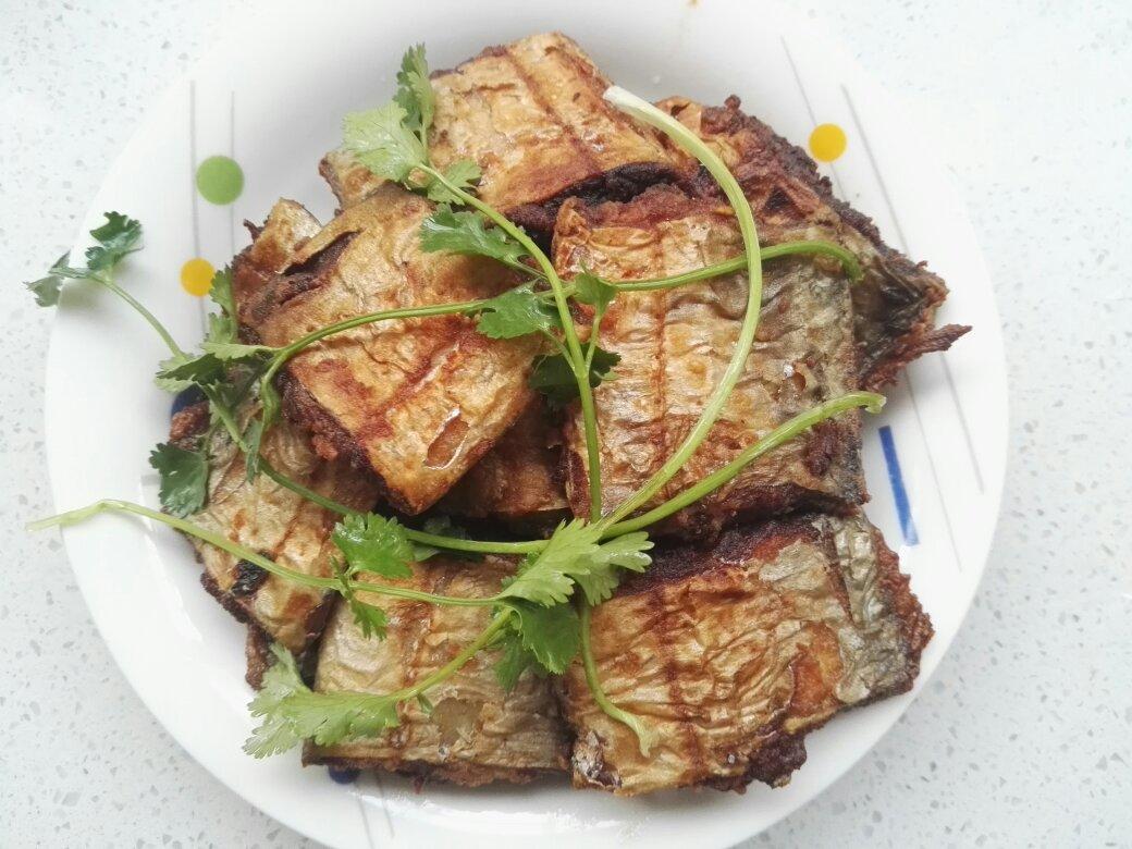 干炸带鱼