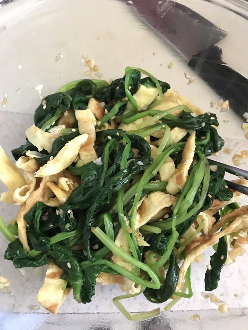 健康低脂凉拌菜—菠菜可以这样吃