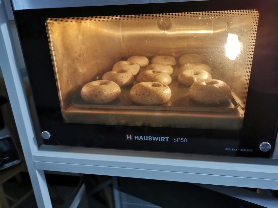 双倍黑芝麻奶酥贝果🥯一起吃养生贝果吧