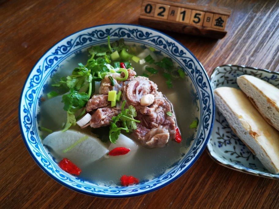 萝卜炖羊肉