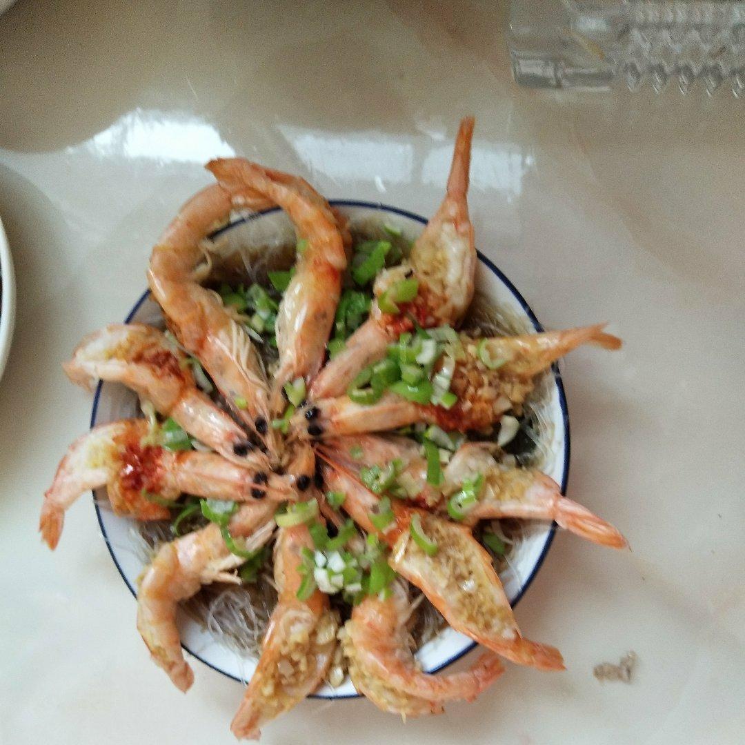 花开富贵虾（蒜蓉粉丝开背虾），超详细图文步骤！