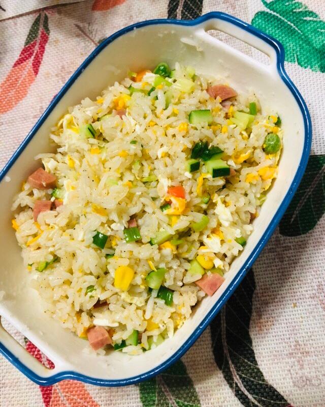 厨师长教你“蛋炒饭”如何做才好吃，答案都在这里面！