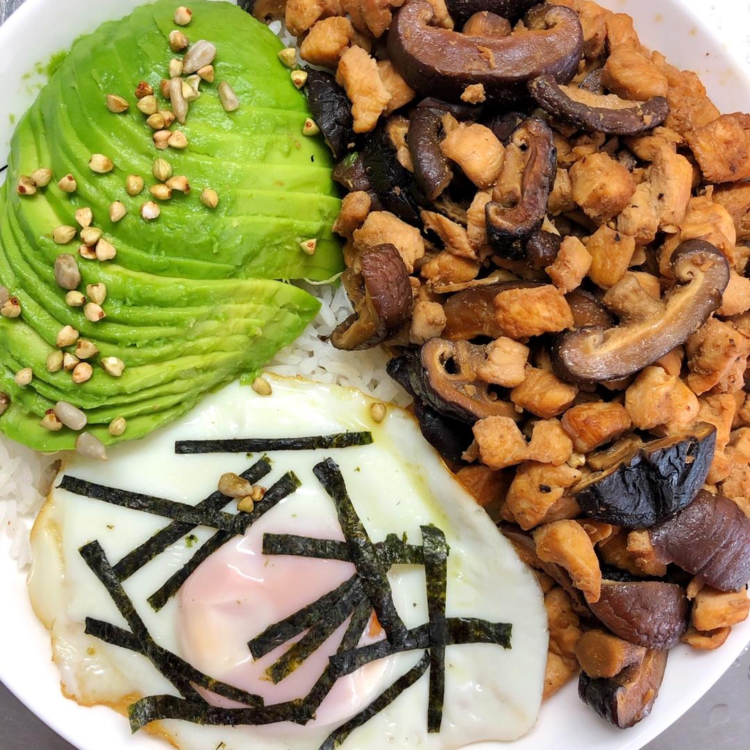 牛油果海苔肉松拌饭