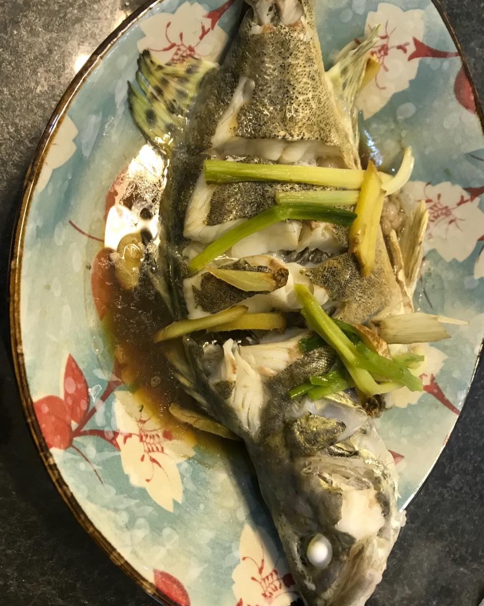 清蒸鲑鱼