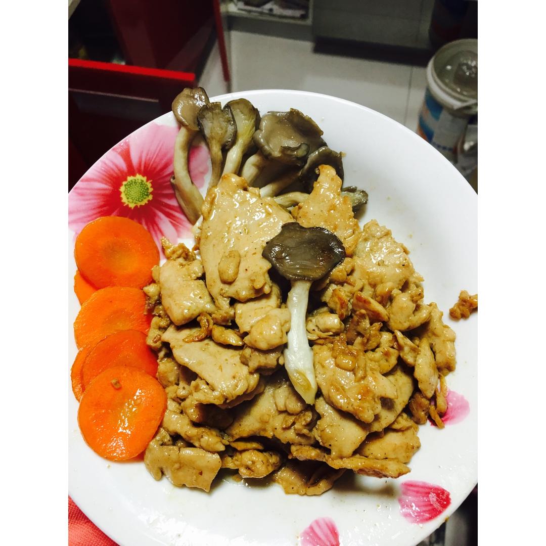 蚝油煎鸡胸肉（真的只要腌了就炒鸡嫩！（新增微波式