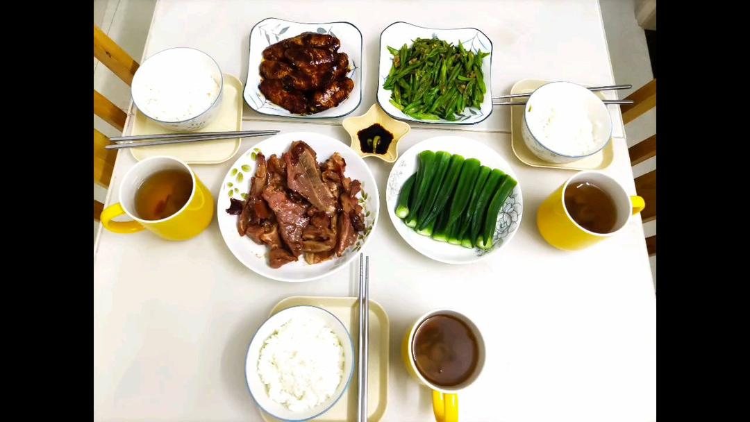 晚餐•2021年7月25日