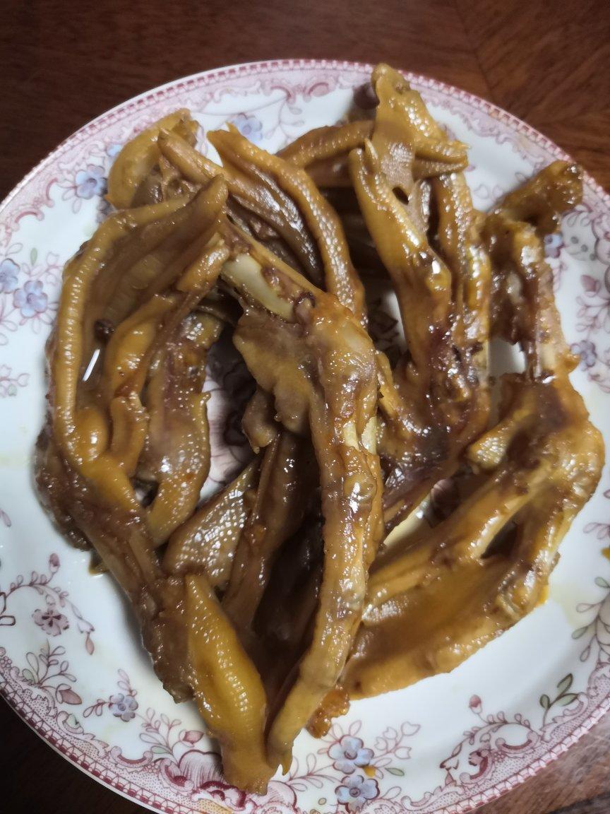 卤鸭掌不好吃你打我