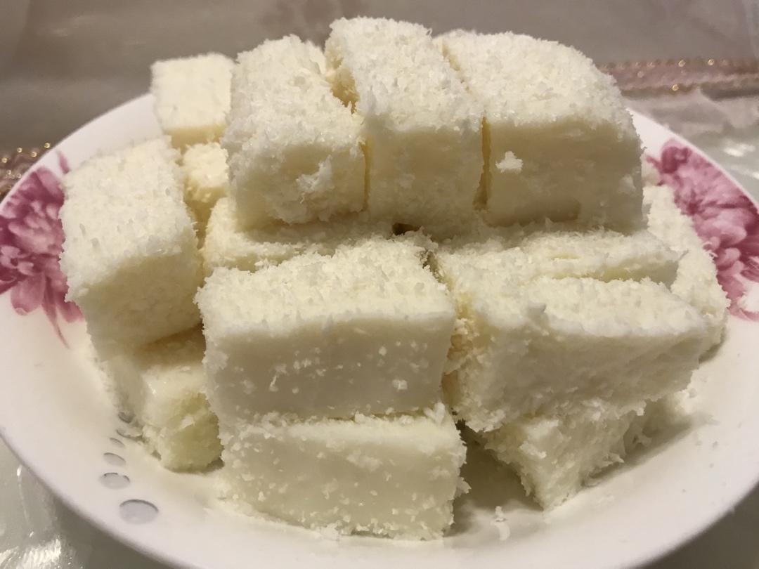 比85℃好吃百倍的椰蓉牛奶小方