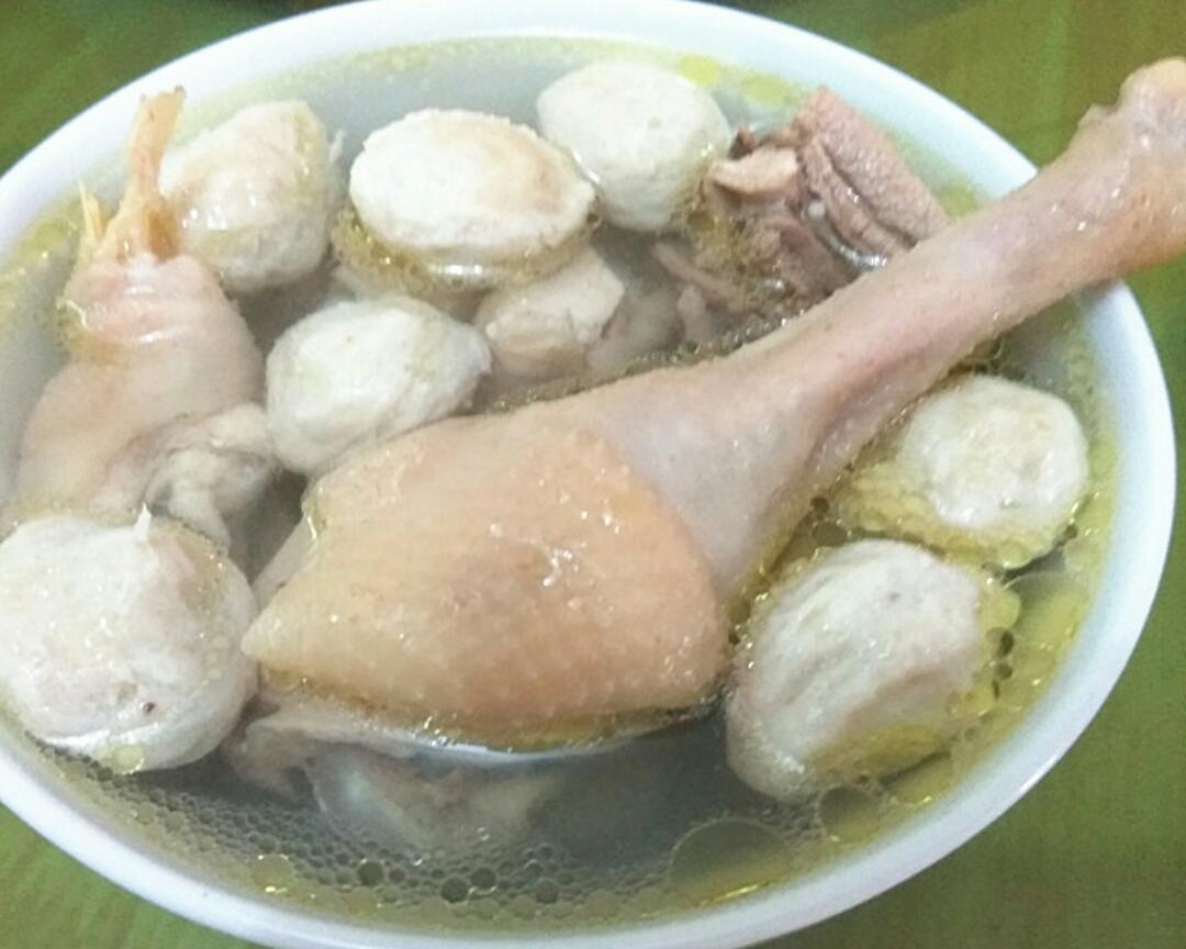 猪肉丸子母鸡汤的做法