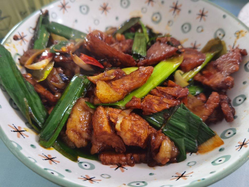厨师长教你：“回锅肉”的正宗做法，先收藏