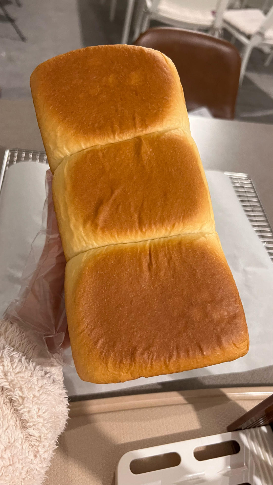 吐司，奶香手撕面包，超级香浓