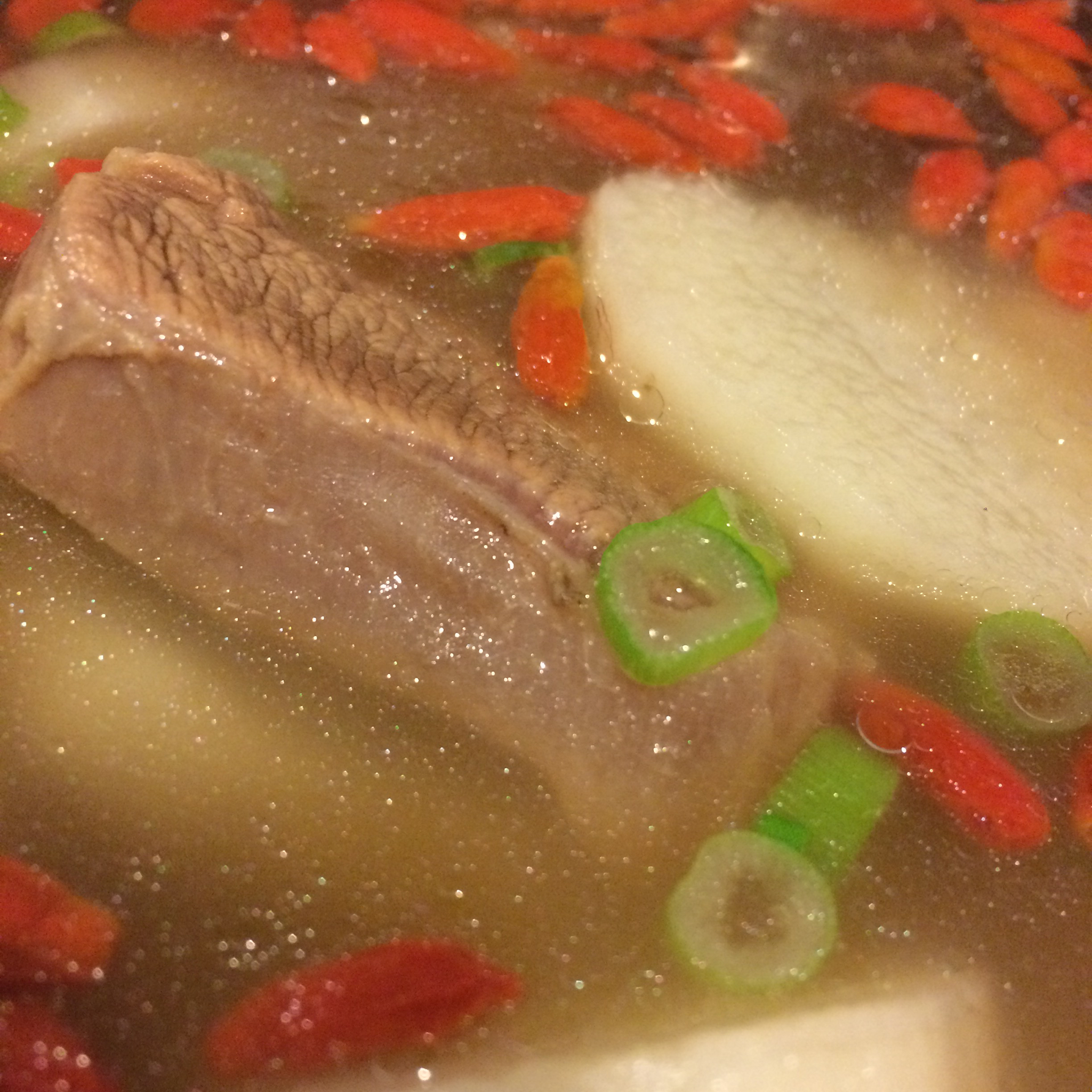 清炖羊肉汤