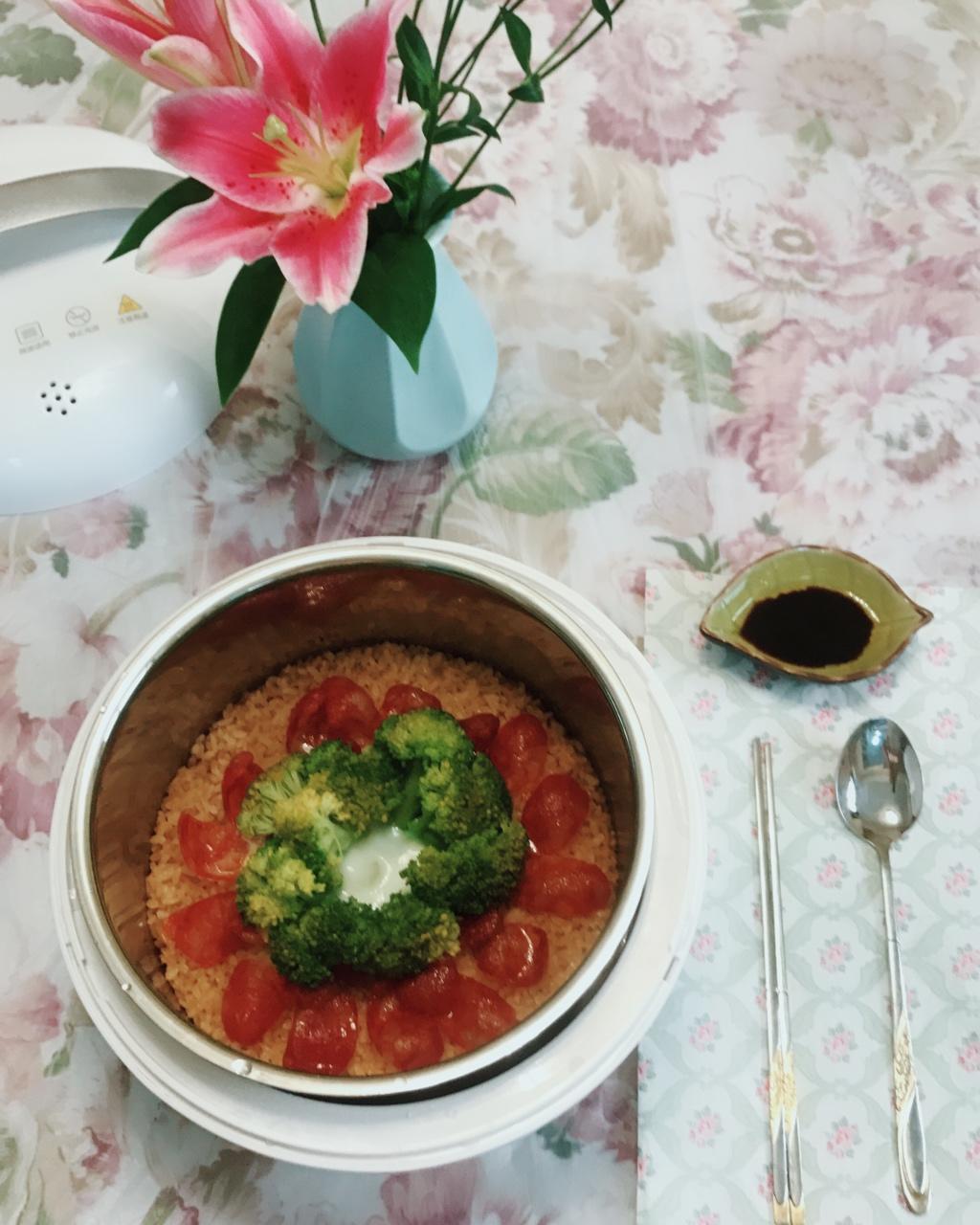 懒人腊味窝蛋煲仔饭