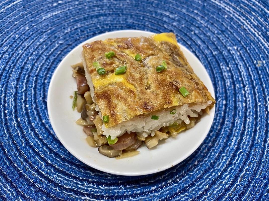 不用去武汉就能吃到的【武汉三鲜豆皮】