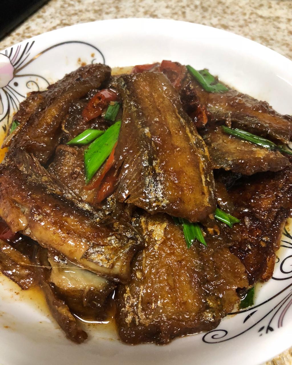 红烧带鱼