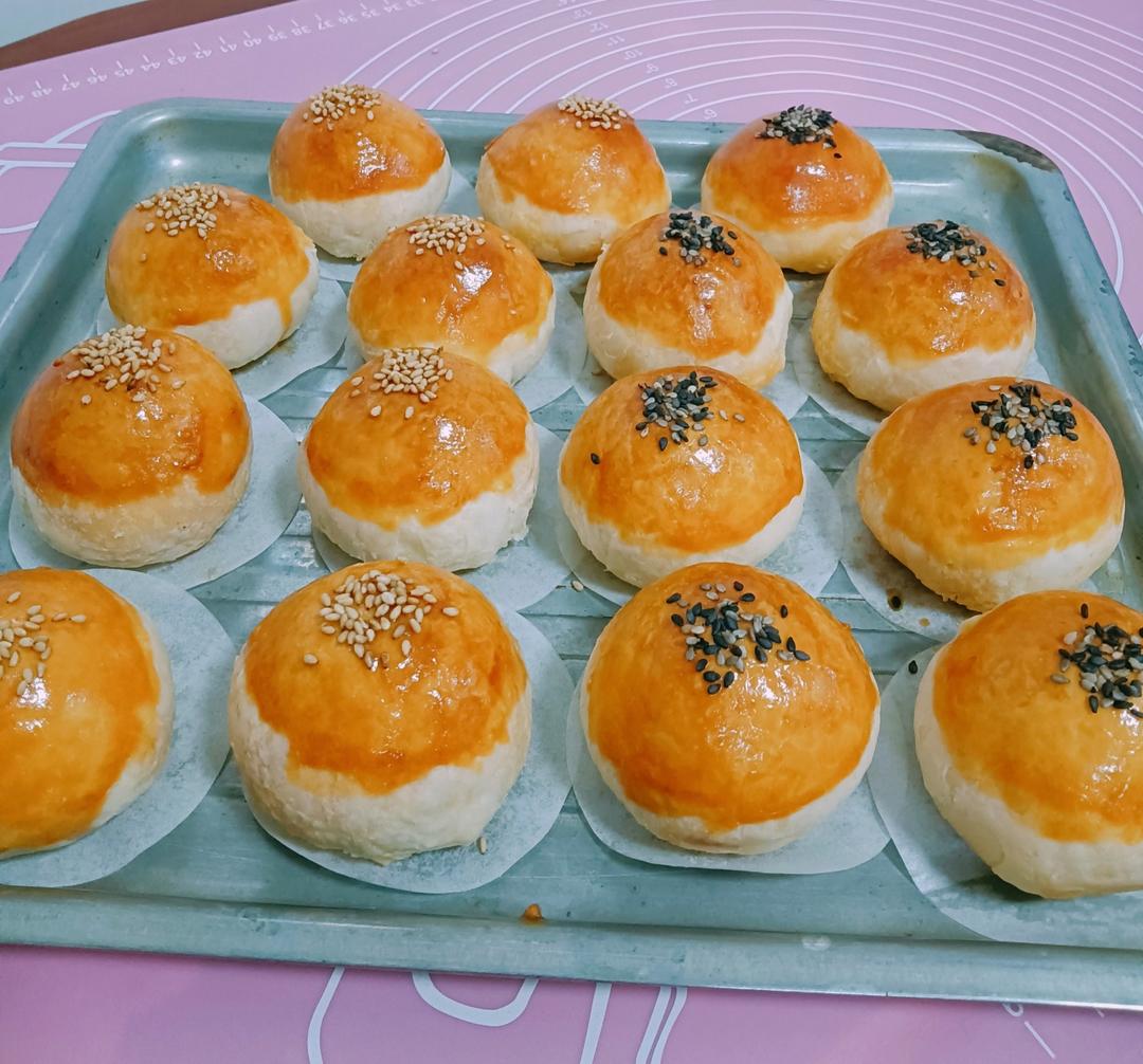 蛋黄酥