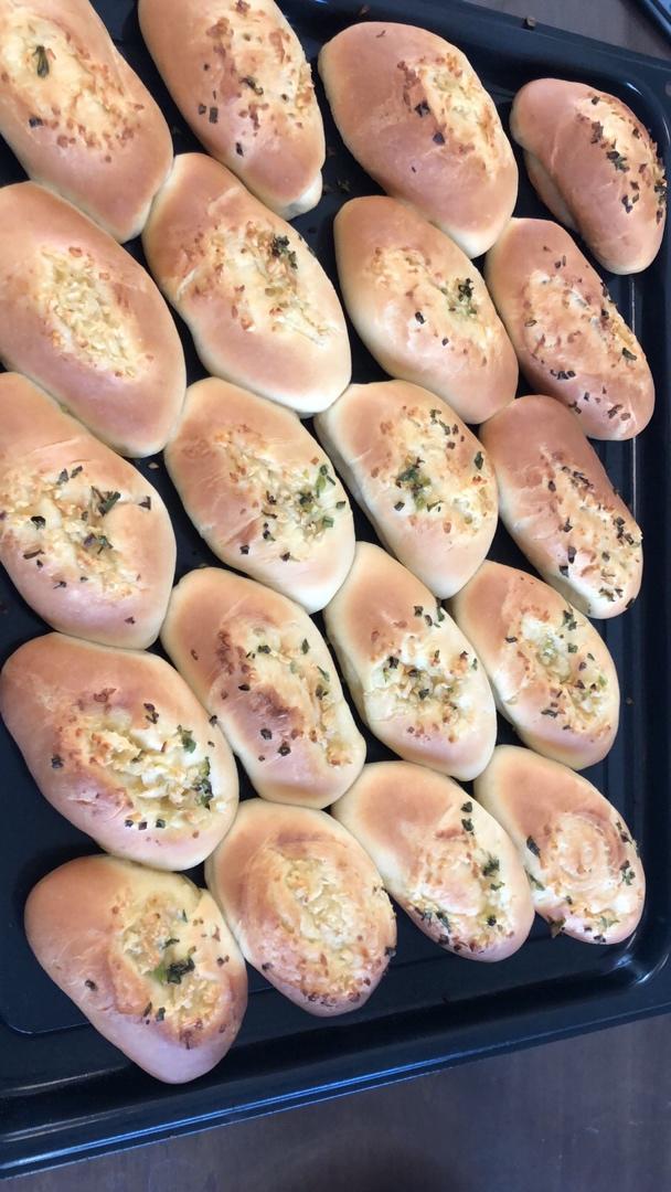 蒜香面包