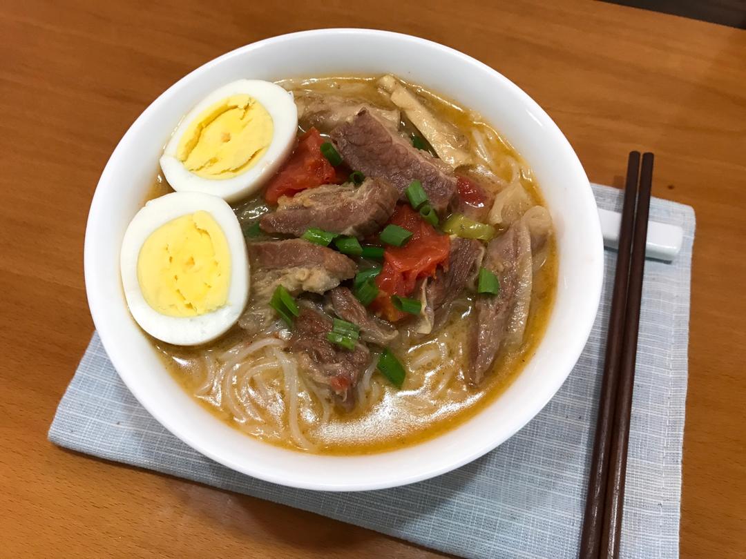 番茄牛腩面