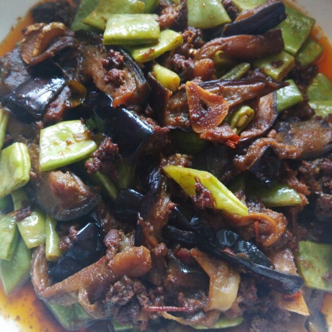 鱼香茄子煲