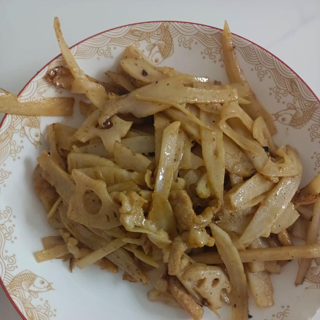 莲藕木耳炒肉片