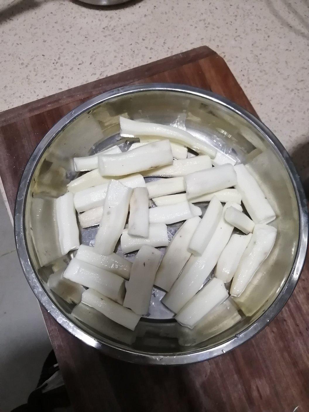 松软养胃的山药饼      （高营养低热量）