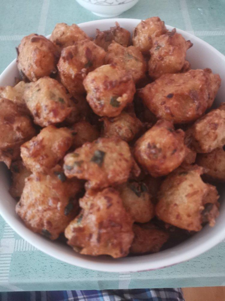 小时候吃的炸萝卜丸子