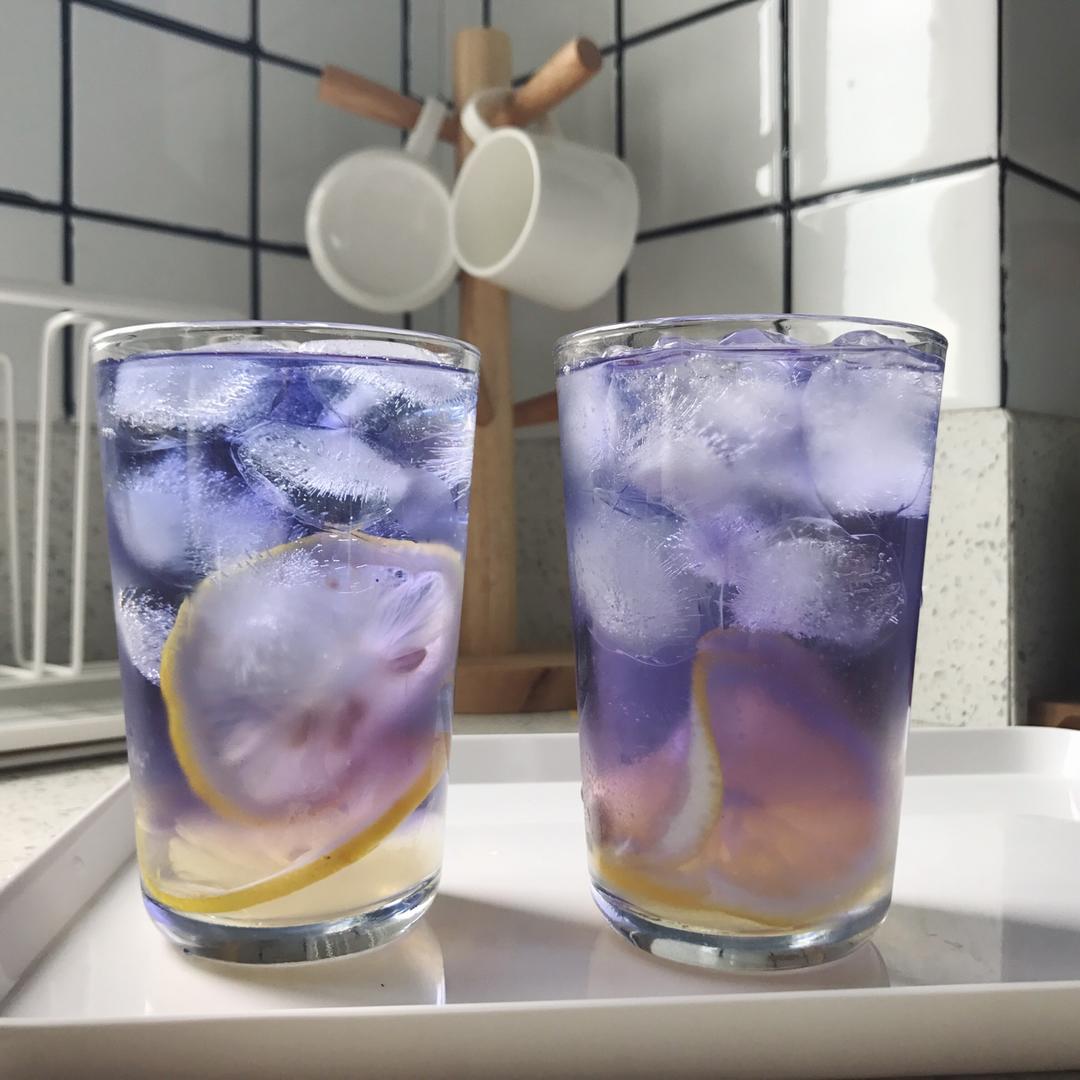 你好陌生人ah做的柠檬蝶豆花茶