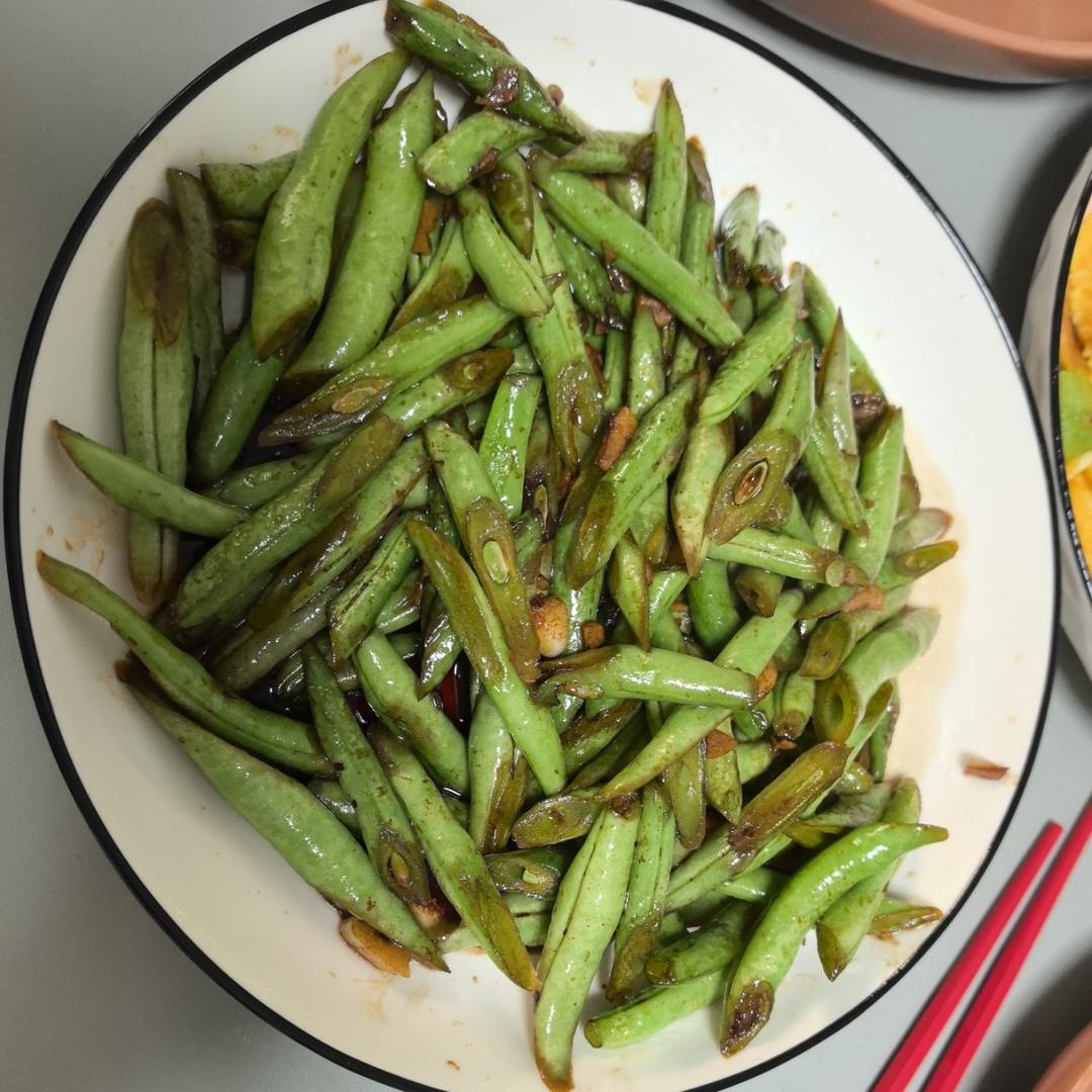 不吃不知道，一吃吓一跳的蒜香素炒豆角