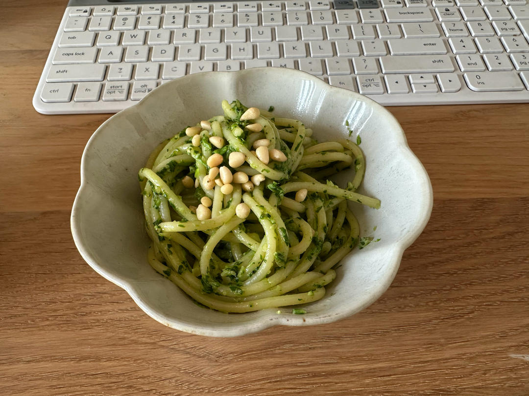 芝麻菜青酱面