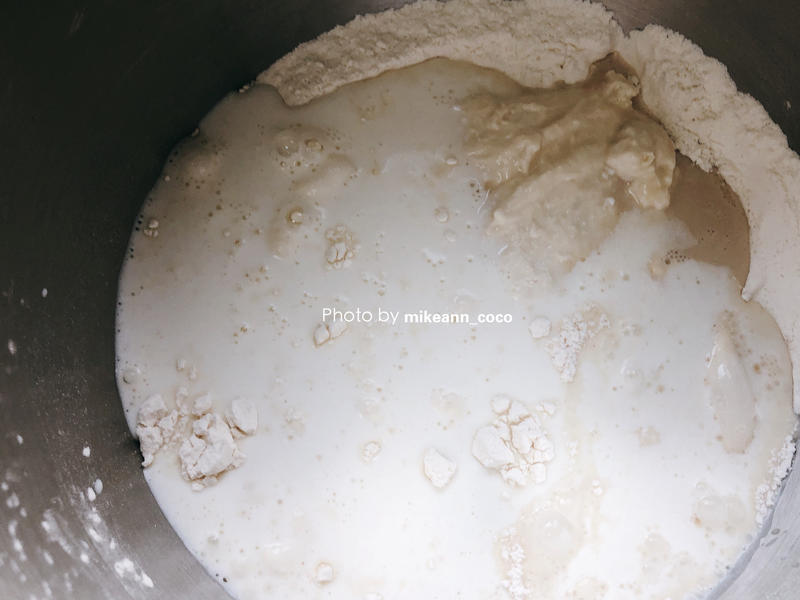 纯奶手撕吐司的做法 步骤1