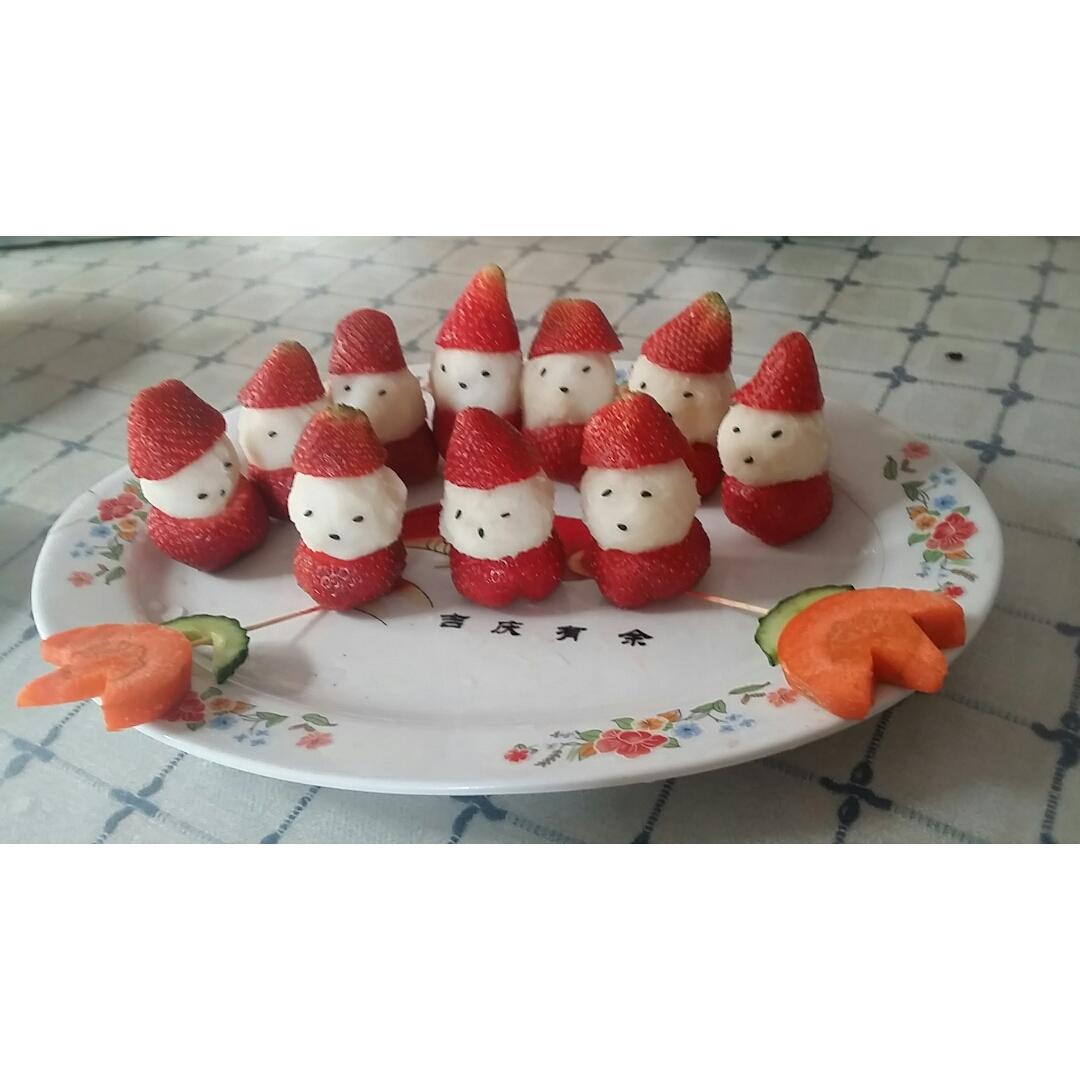 草莓山药圣诞老人