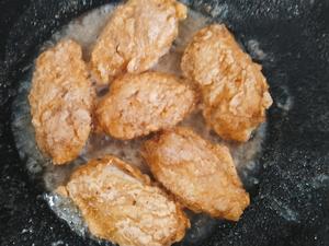 超嫩蒜香炸鸡翅的做法 步骤7