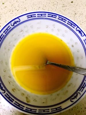 鲜橙戚风奶油蛋糕卷（木糖醇版）的做法 步骤1