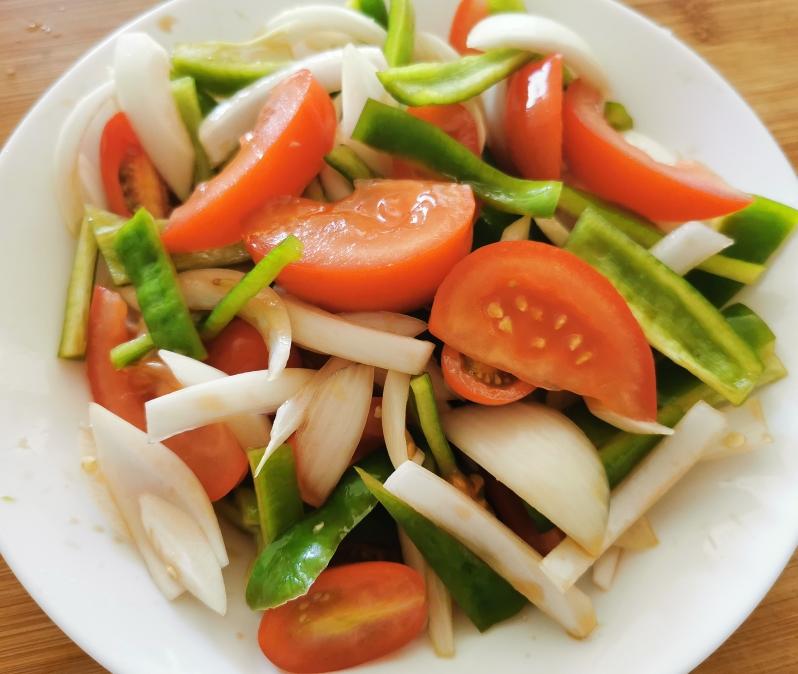 超简单的老虎菜（皮辣红）