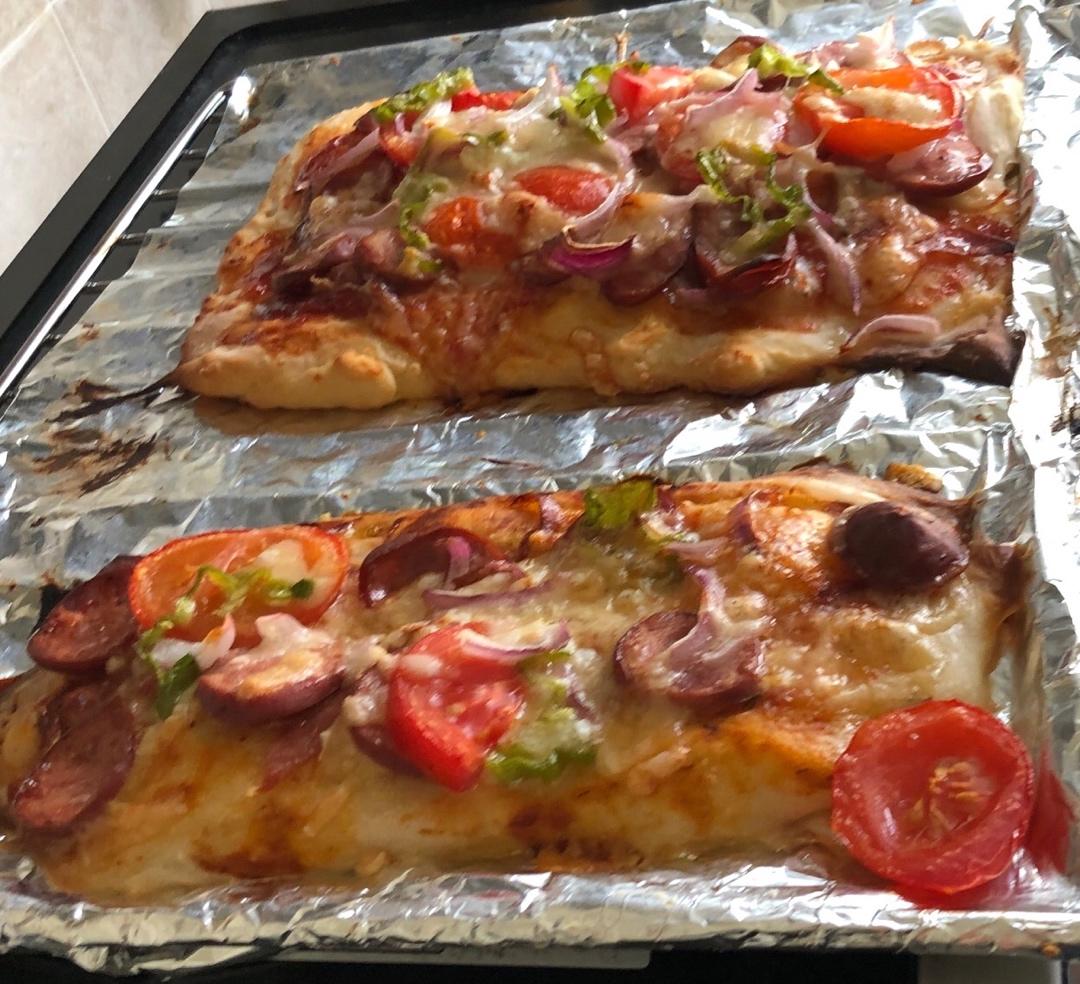 教你做意大利披萨的家庭做法，比意式古法窑烤披萨还好吃！一学就会！