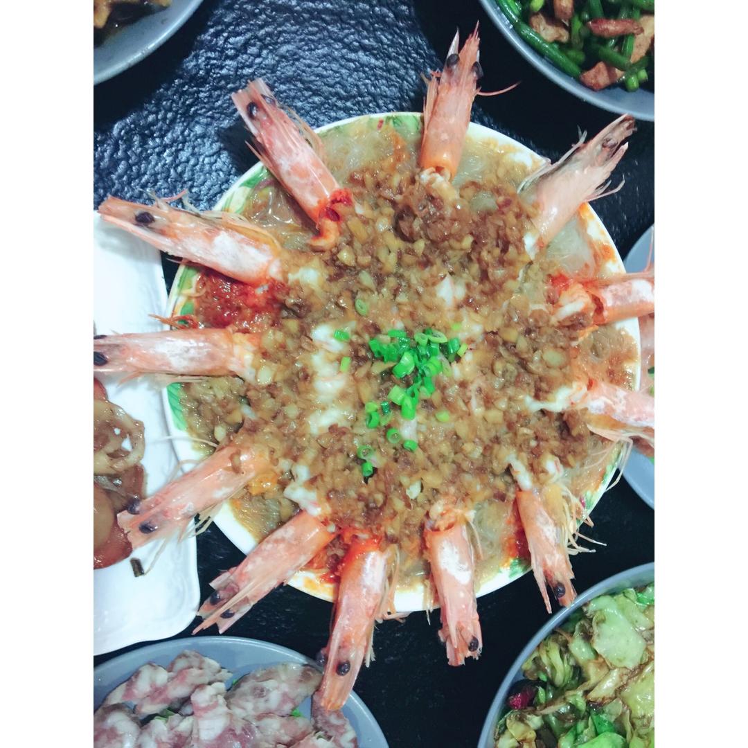 蒜蓉粉丝蒸虾